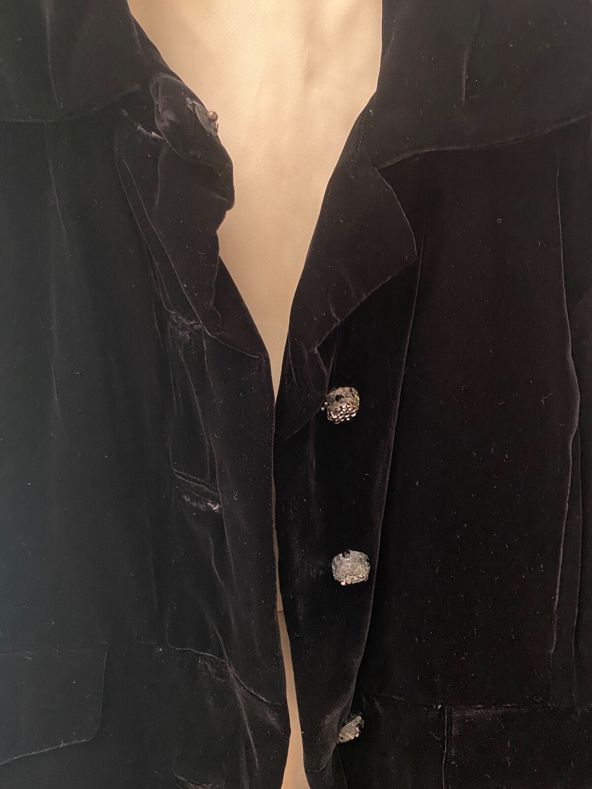 Vintage Workers Union Int Ladies Garment USA Black Velvet Opera Coat Size S/M