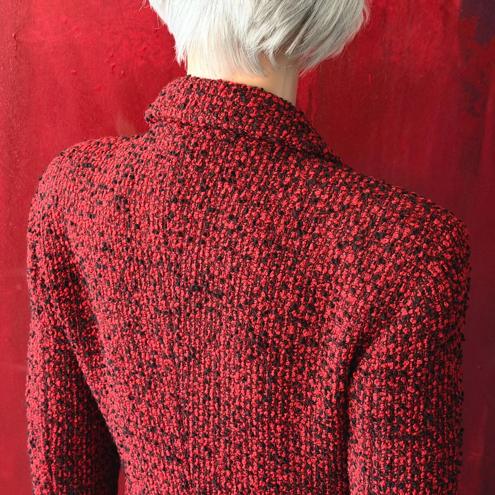 GIANNI VERSACE red wool boucle skirt suit size 42 from F/W 1995/96