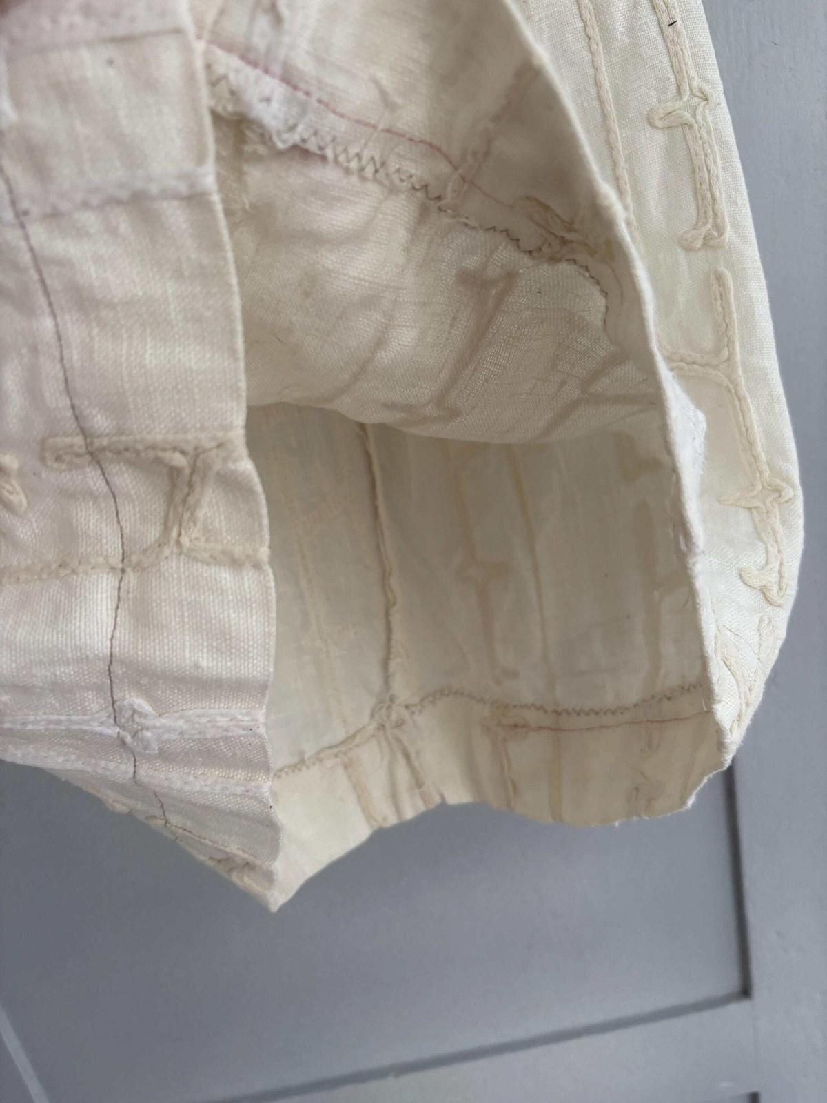 Vintage HANDMADE white textured pencil skirt, High Waisted Midi Skirt,