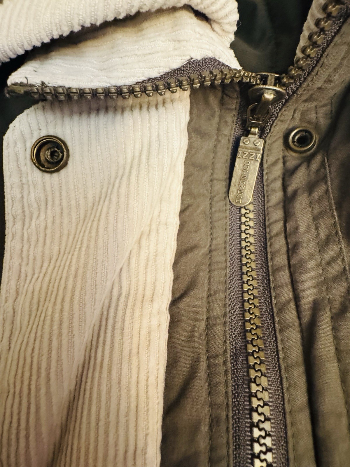 Vintage IZZI Patchwork Corduroy Sweater Olive Green Jacket Large Full Zip Snaps