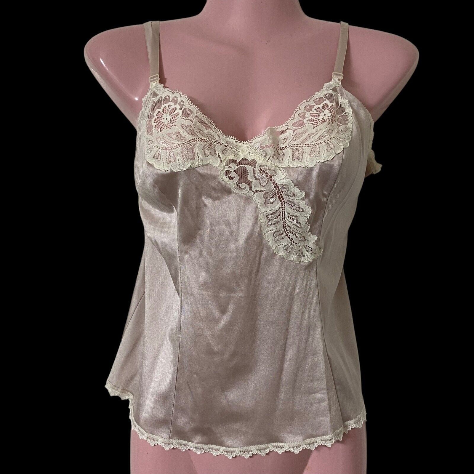 Vintage Y2K Camisole Top Women’s Size 34 Beige Ivory Floral Lace Trim USA