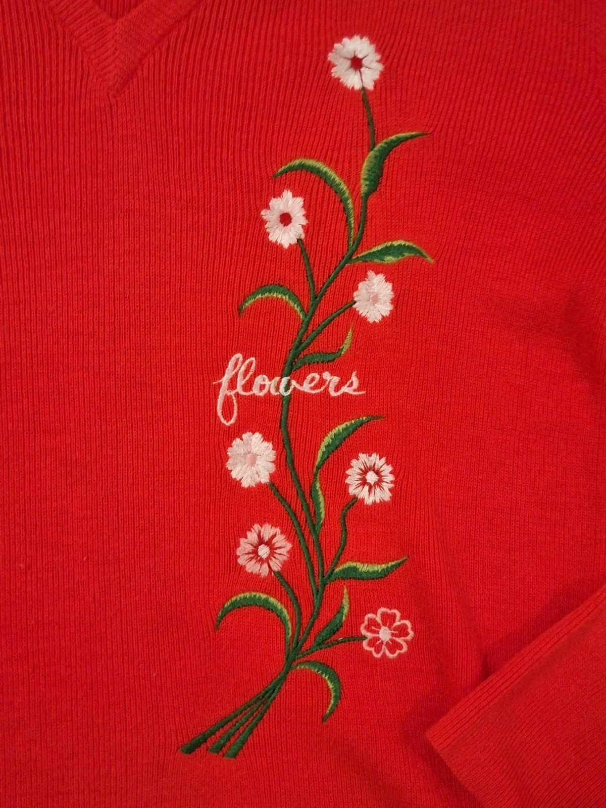 Vintage LeRoy Knitwear Novelty Embroidered Hearts And Flowers Sweater Red Rare