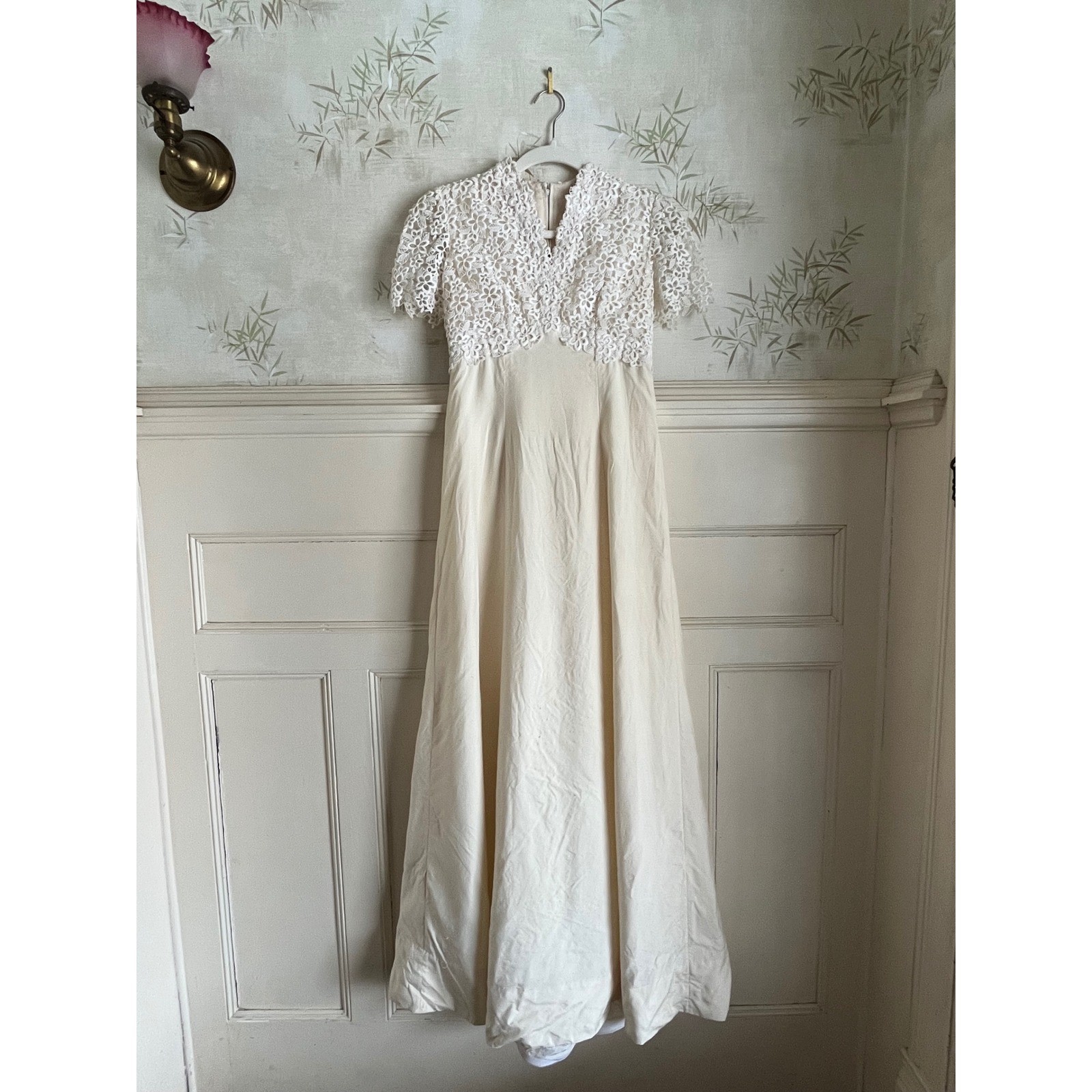 Vintage 60s Ivory Lace Raw Silk Wedding Gown Maxi Dress Empire Waist XS