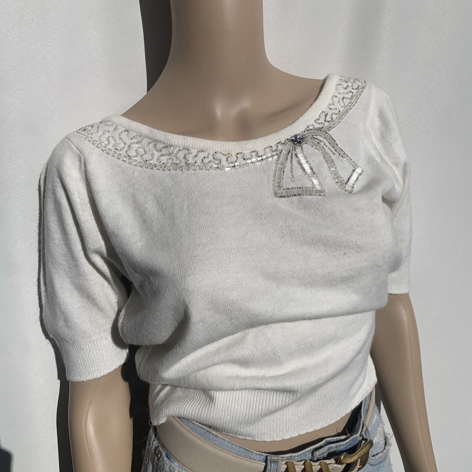 Vintage 50s 60s Beaded Rhinestone Bow Knit Sweater Top