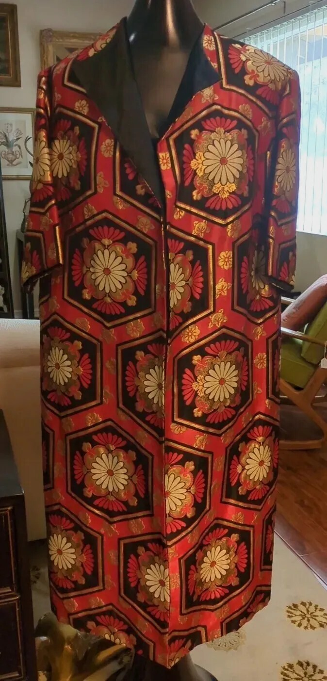 Vintage Red/Black Gold Lame Floral Embroidered Coat