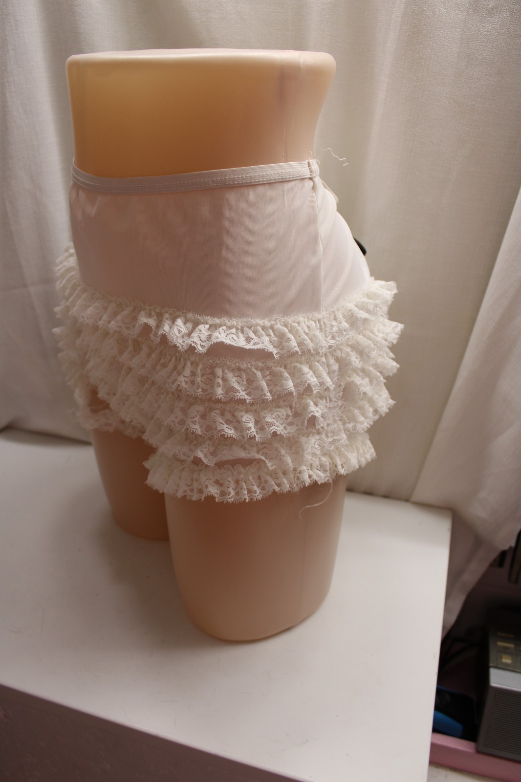Sissy VtG. Nylon Lace Rhumba/Ruffle Schoolgirl Babydoll Panties White Briefs M