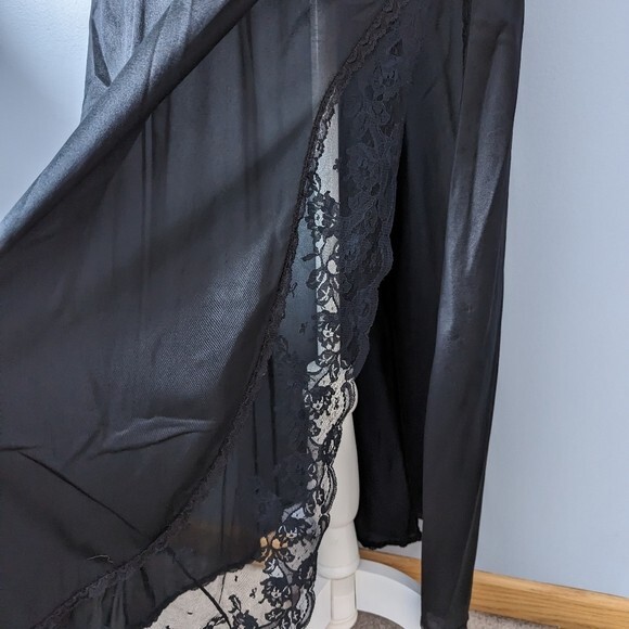 Black maxi slip