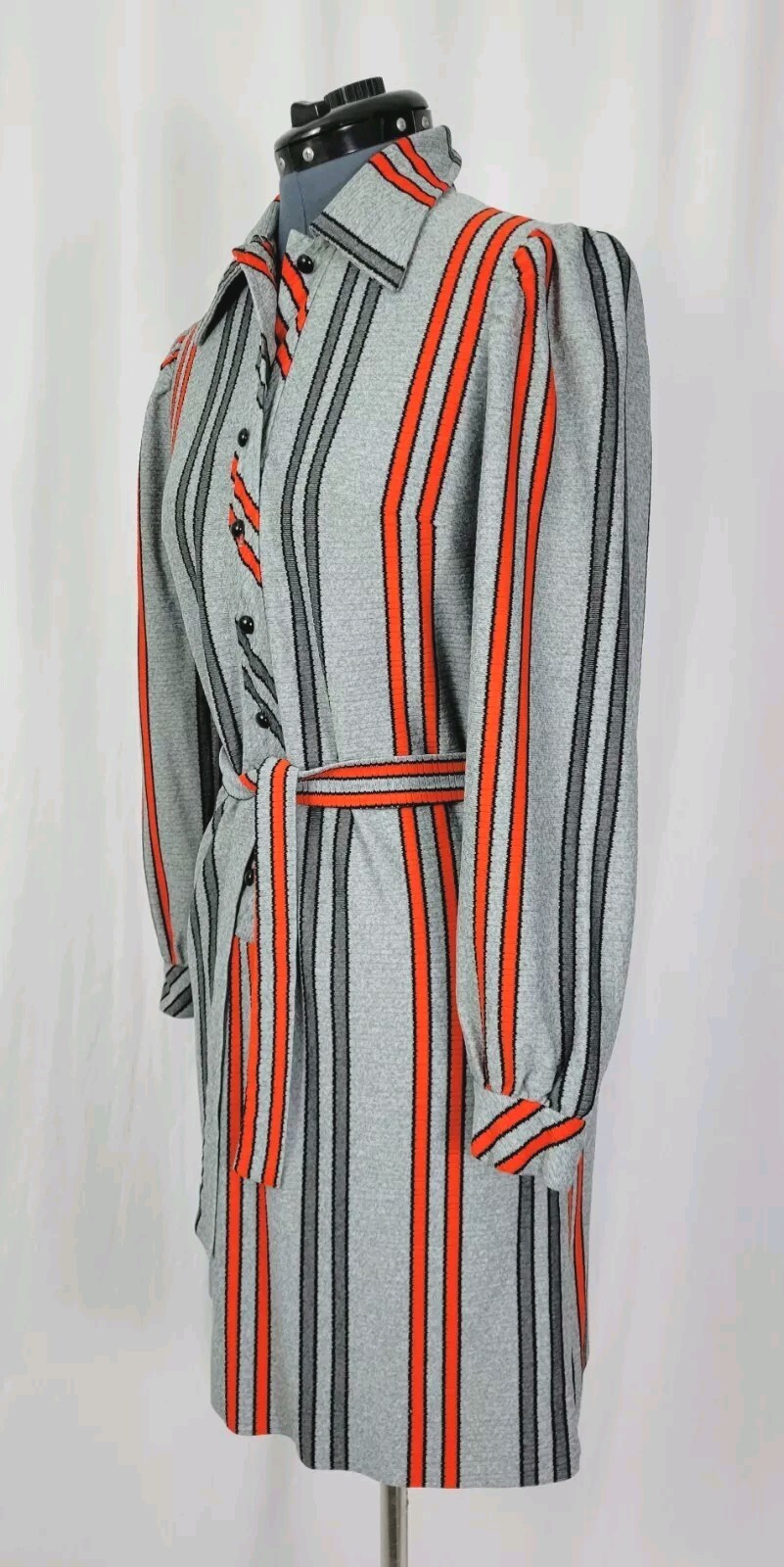Vtg Grey Button Down Dress w Dark Grey & Orange Stripes & Tie Belt Size M?