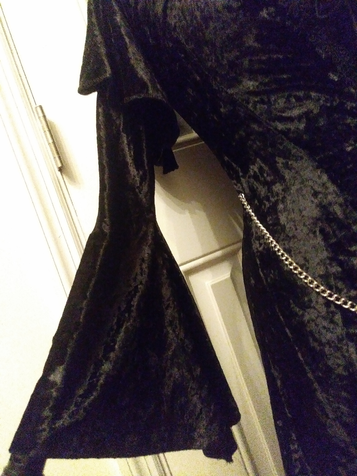 Vintage Crushed Velvet Goth Gown Bell Sleeves Dramatic Cross Chain Small EUC