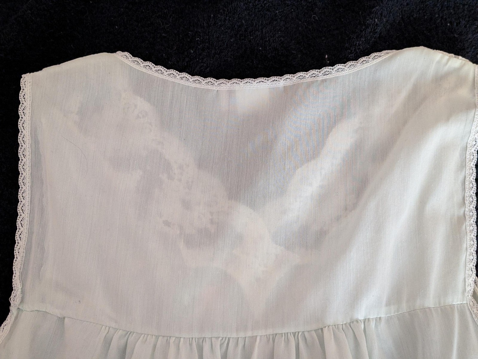 Vintage Vanity Fair Good Condition Light Aqua Sleeveless Night Gown