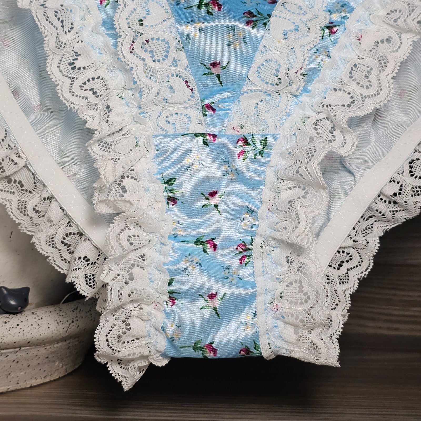Glossy Floral Satin Panty Blue Bikini Sissy Nylon Lace Brief Sz 10-11 Hip 48-52″
