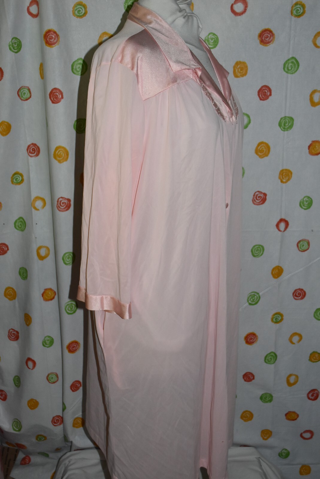 Vintage VANITY FAIR women’s Large PINK BELOW KNEE HOUSECOAT DUSTER robe USA VGC