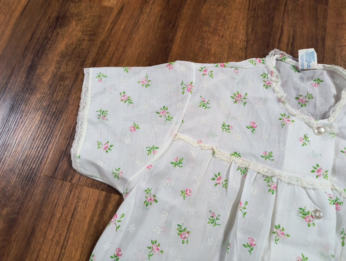 Vintage Katz Button Up Lace Trim Forest Floral Pajama Top