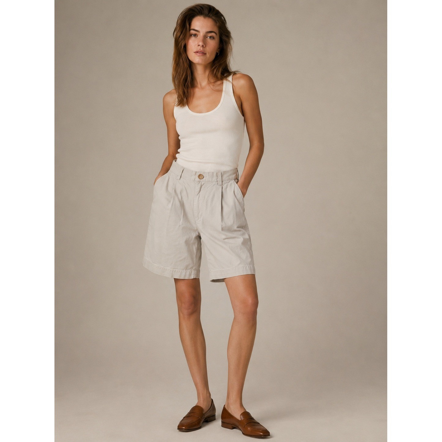 Vintage 90s Banana Republic Pleated Chino Shorts Khaki Beige Cotton Womens 6