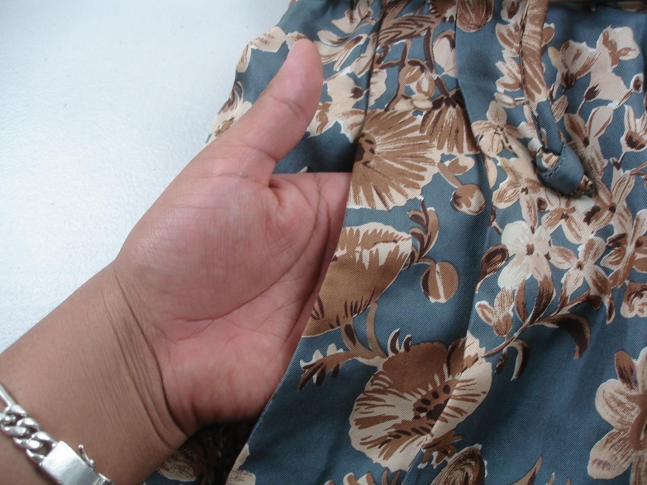 Women’s S M Vtg 1960’s Edward Abbott 100% Silk Cocktail Dress Sleeveless Belted
