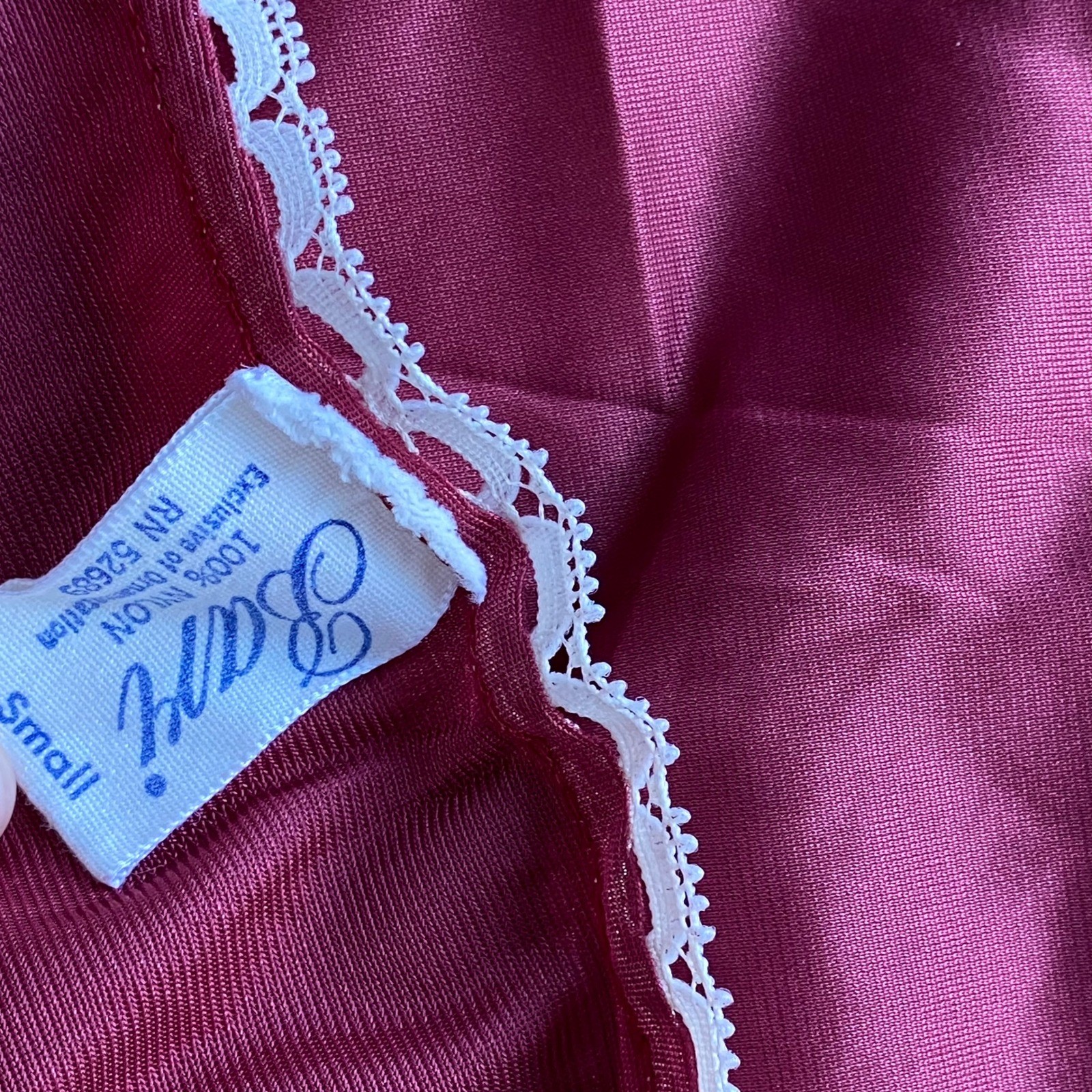 VTG Feminine Romantic Coquette Red Lace Trim Cami Tank Dainty Chic ILGWU – Small