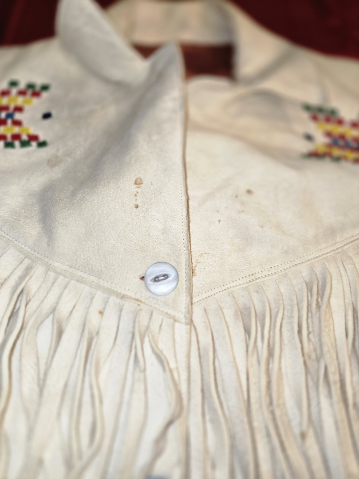 Handcrafted Vintage Native American White Elk Leather Fringed Jacket Womens S/M