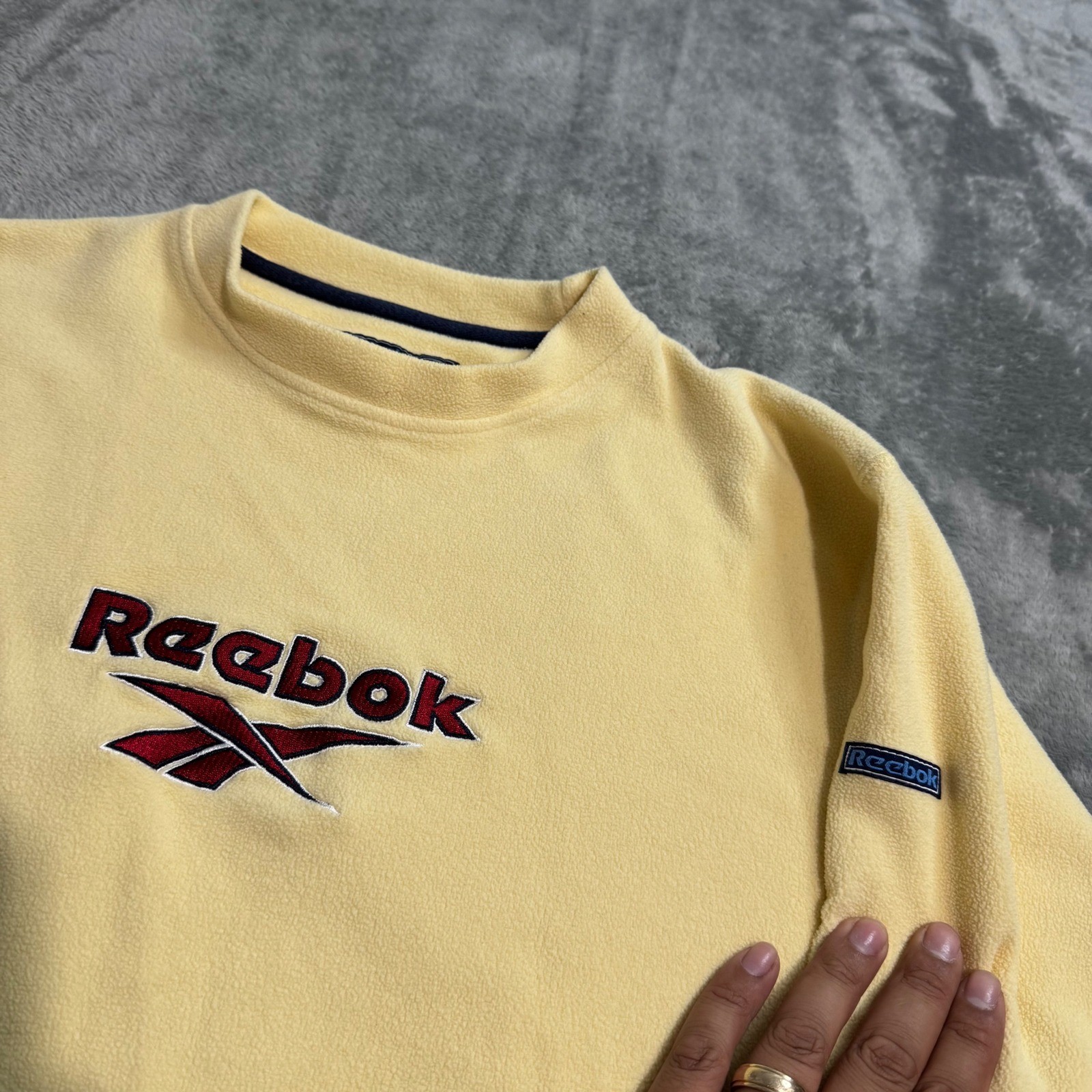 Vintage 90s Reebok Freestyle Fleece Sweatshirt Yellow Embroidered Logo Womens M