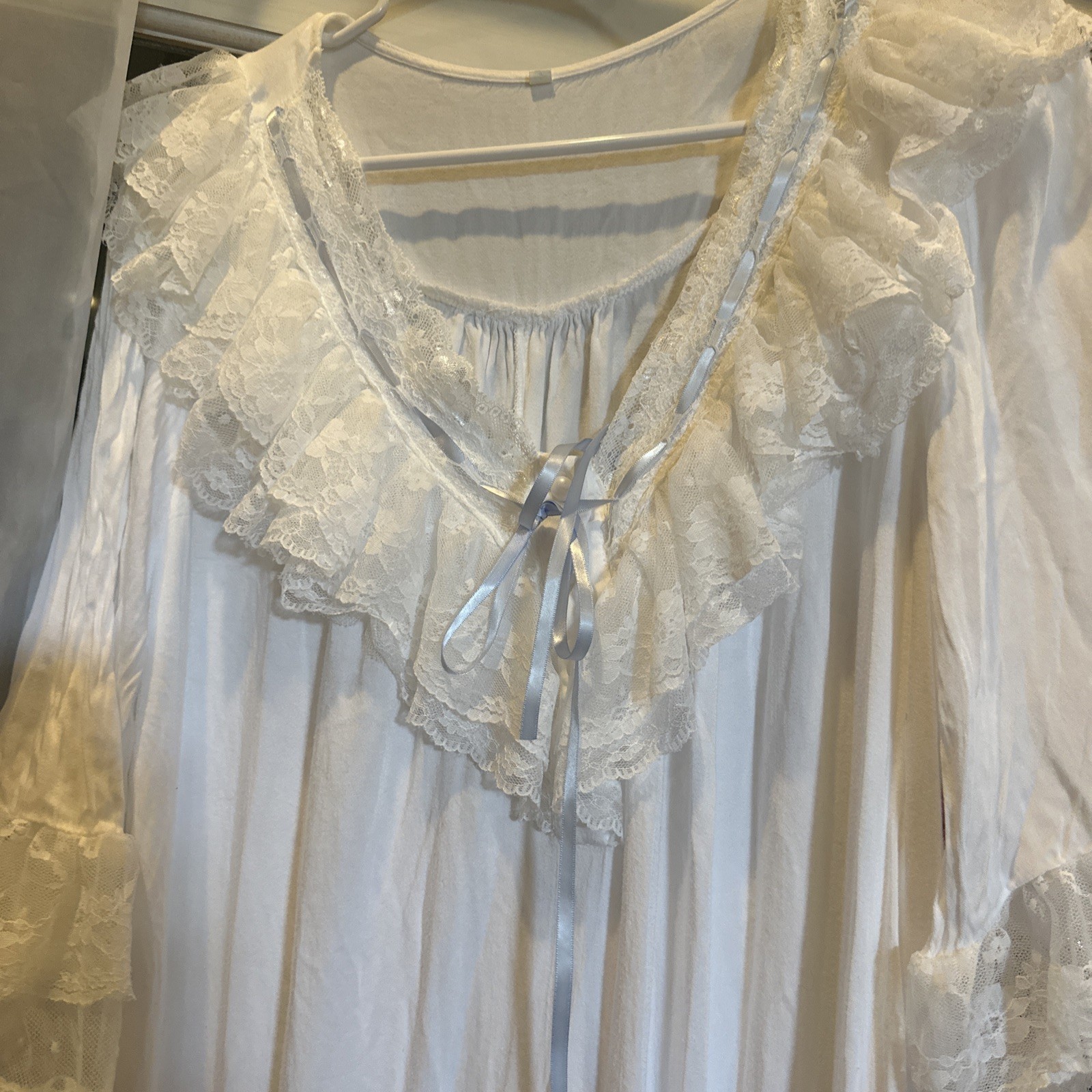 Women NIGHTGOWN 2x Romantic Cottage Core, wedding fabulous lace