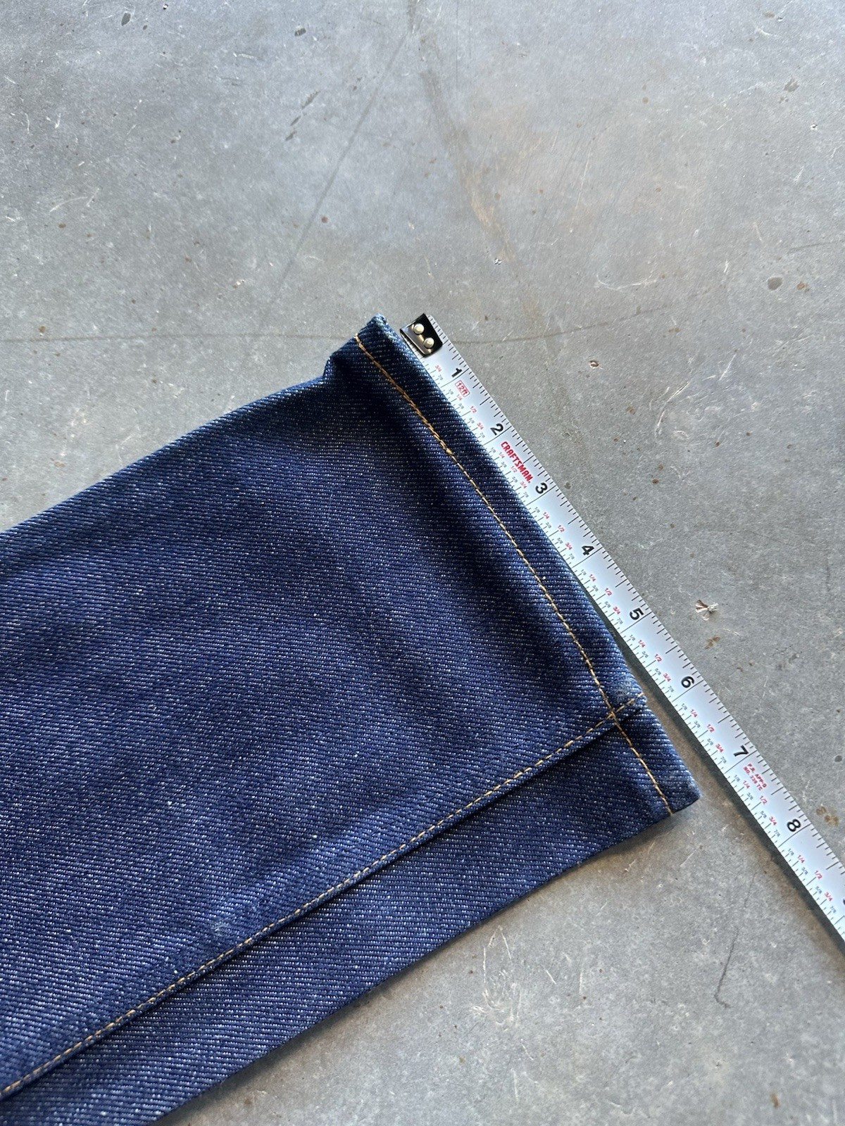 Vintage 80s Deadstock Levi’s Straight Leg Denim Jeans 22 X 31