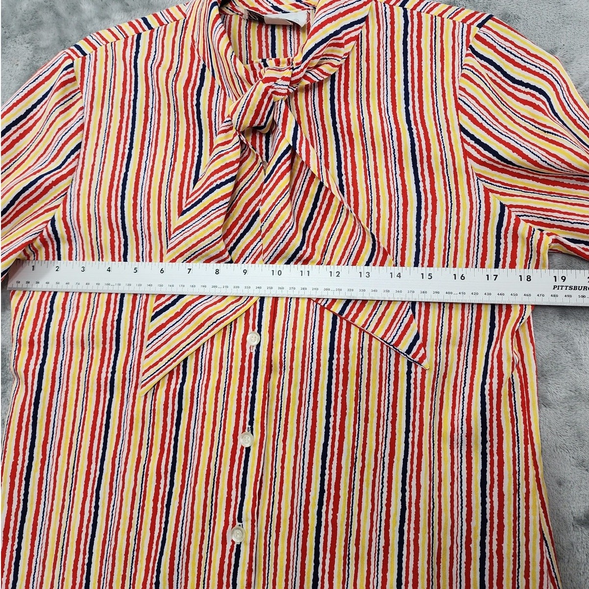 Vintage Country Suburbans Top Womens M Red Yellow Blue Striped Tie Neck Preppy