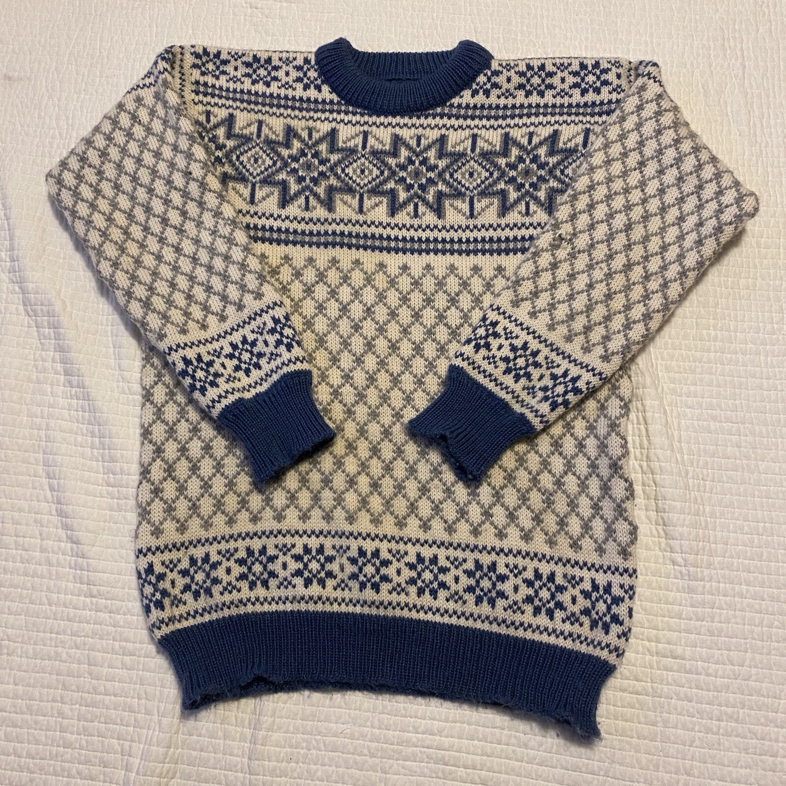 Vintage Dale of Norway Womans Sweater M (50) Fair Isle Snowflake Blue Off White