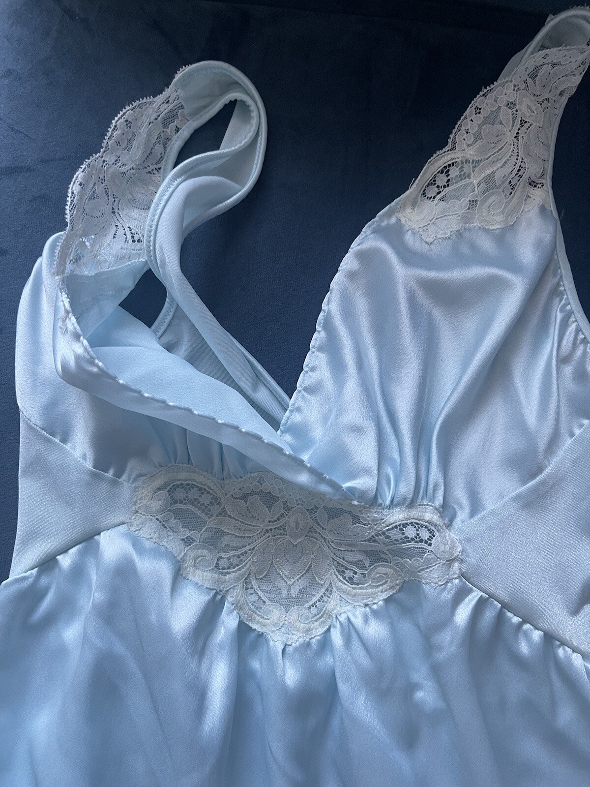 VTG Olga Designer Collection Gold Label Nightgown S Gown Satin Lace Blue 92195