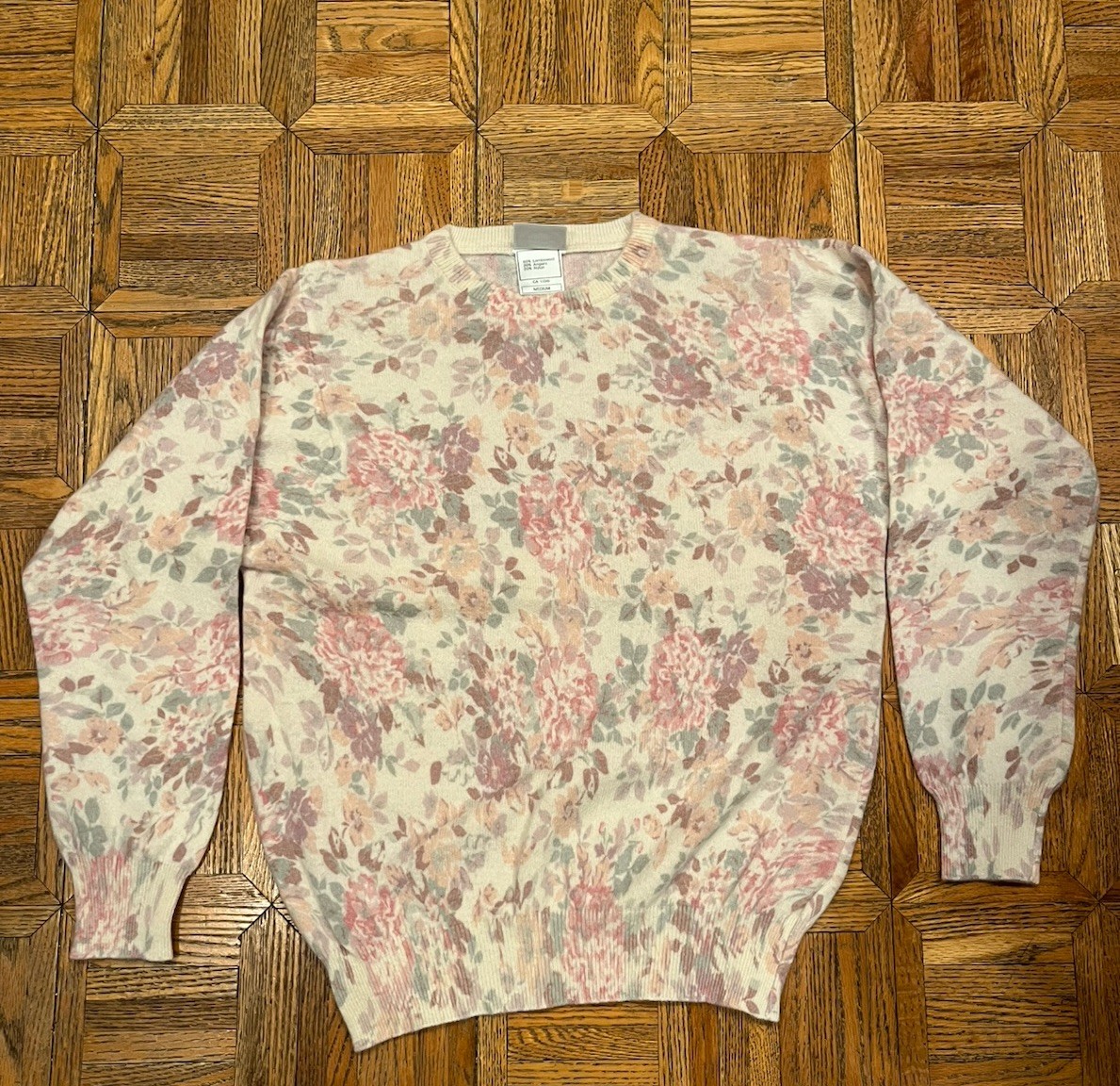 Laura Ashley M Lambs Wool Blend Hydrangea Spring Floral Sweater Italy Romantic