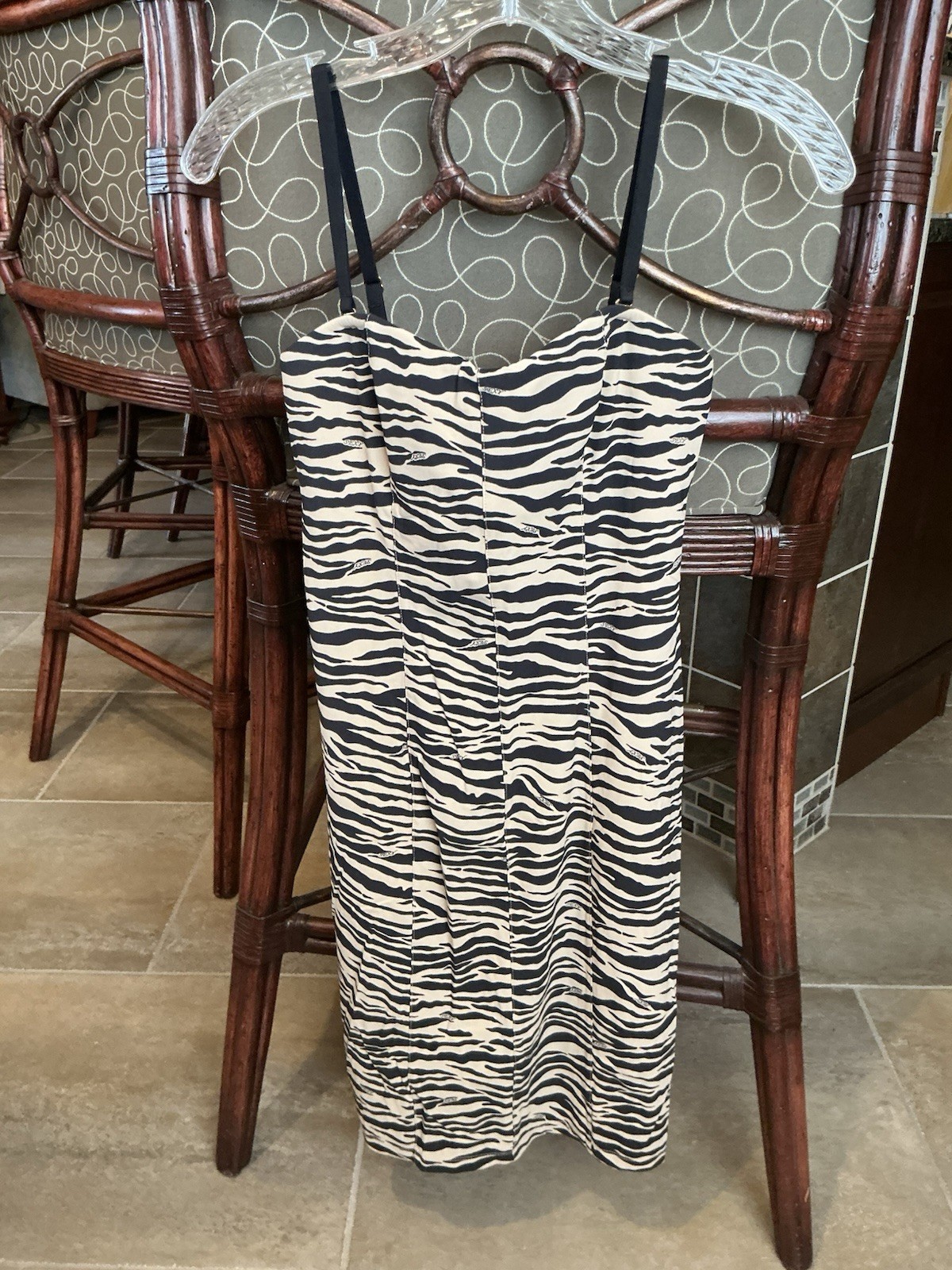 Cache “Very Sexy” Dress, Strap/Strapless Size Medium NWOT
