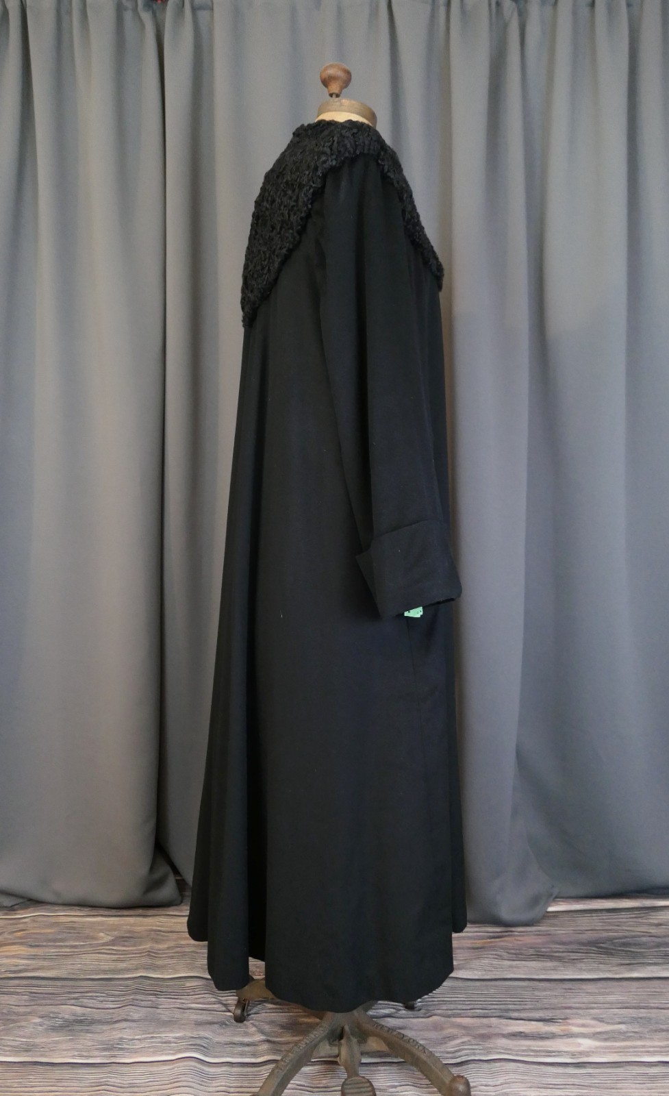Vintage 1940s Black Wool Coat Winter with Persian Lamb Fur Collar, 40 inch bust