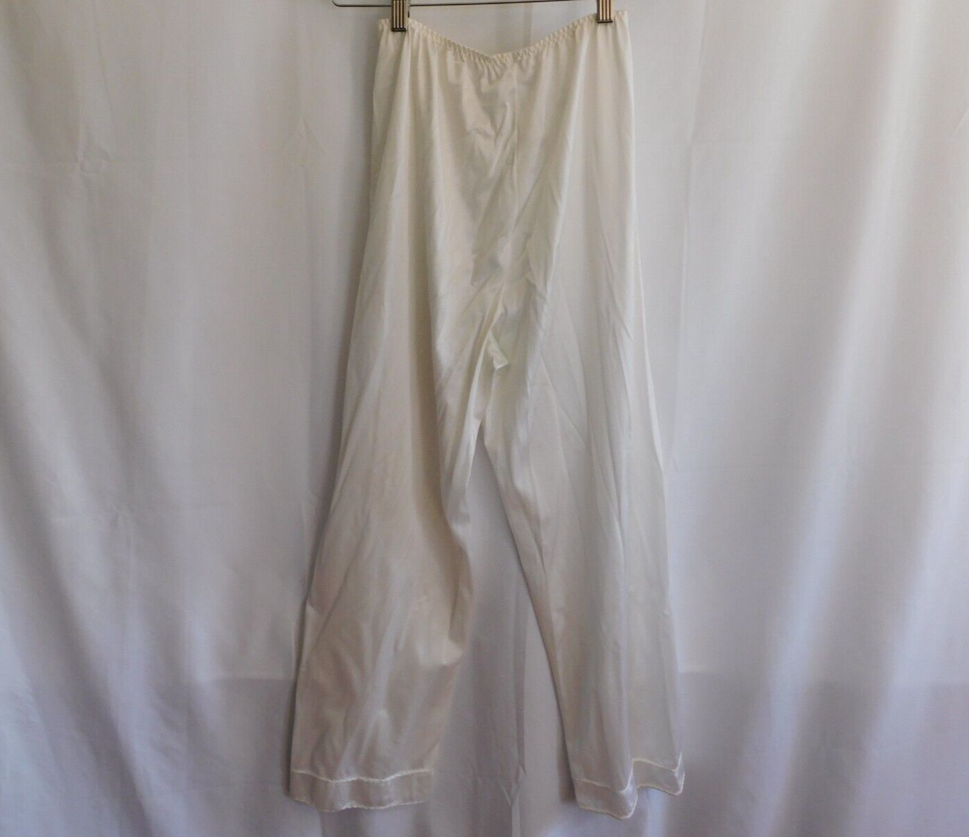 Wondermaid Pant Slip Women’s White Style 1901 Size Medium