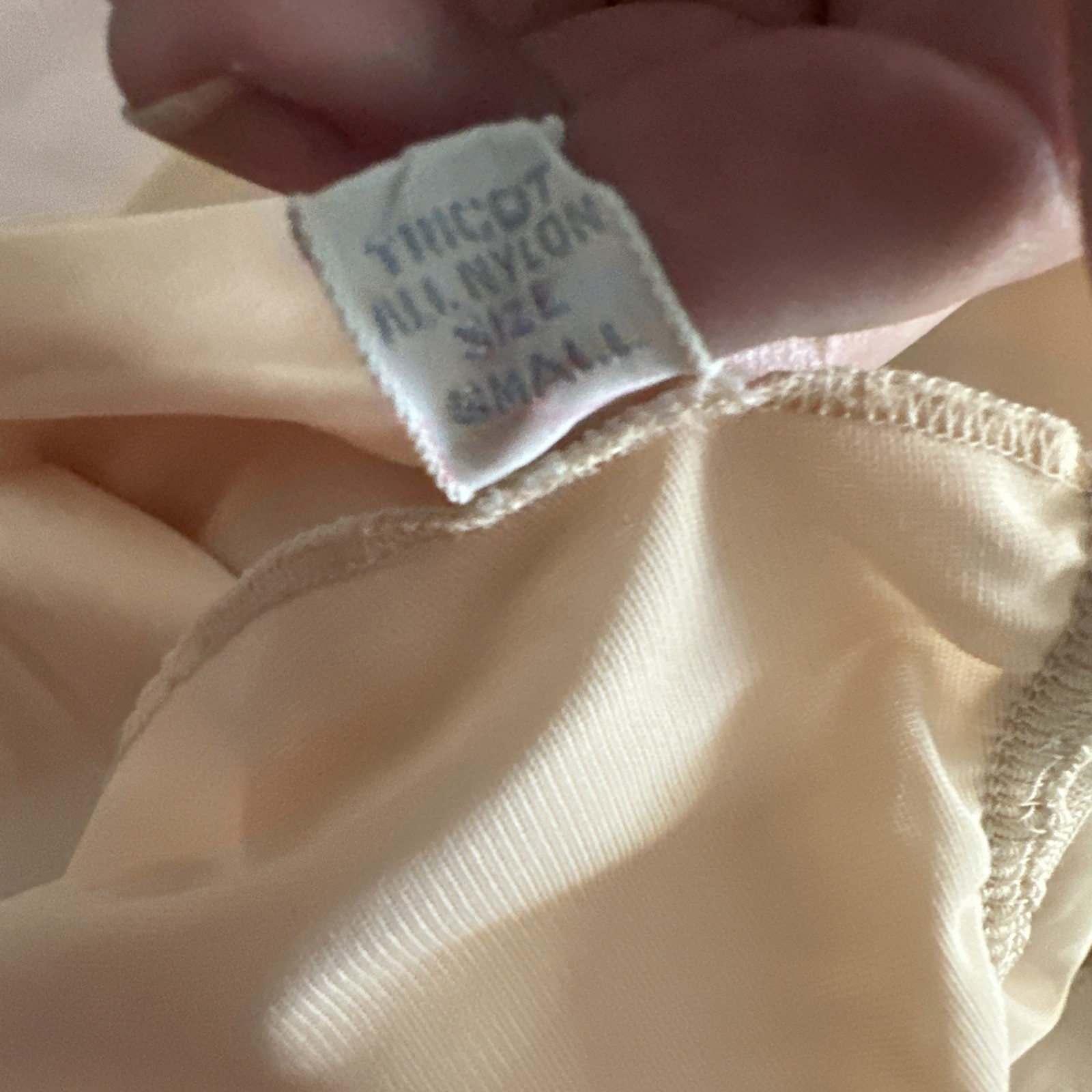 Vtg Vanity Fair Pillow Tab Pale Gold Nylon Half Slip 25” Long Lace Hem Sz S USA