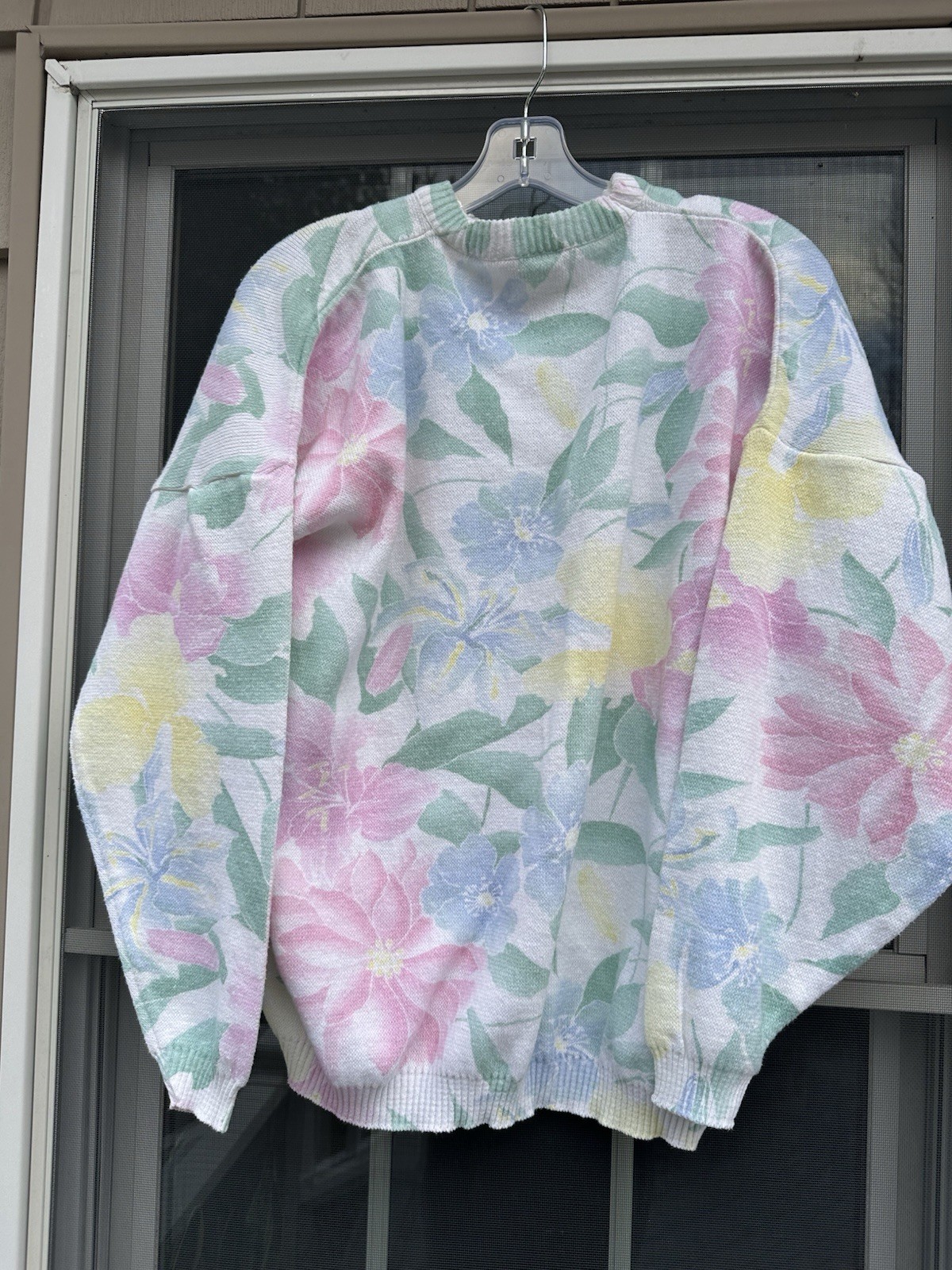 Vintage Spunky Pastel Floral Knit Sweater Grandma Core Wearable Art Size Large