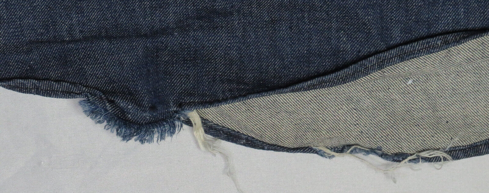 LEVIS WOMENS BLUE JEAN DENIM JACKET LARGE BIG E VINTAGE 100% COTTON EPAULET