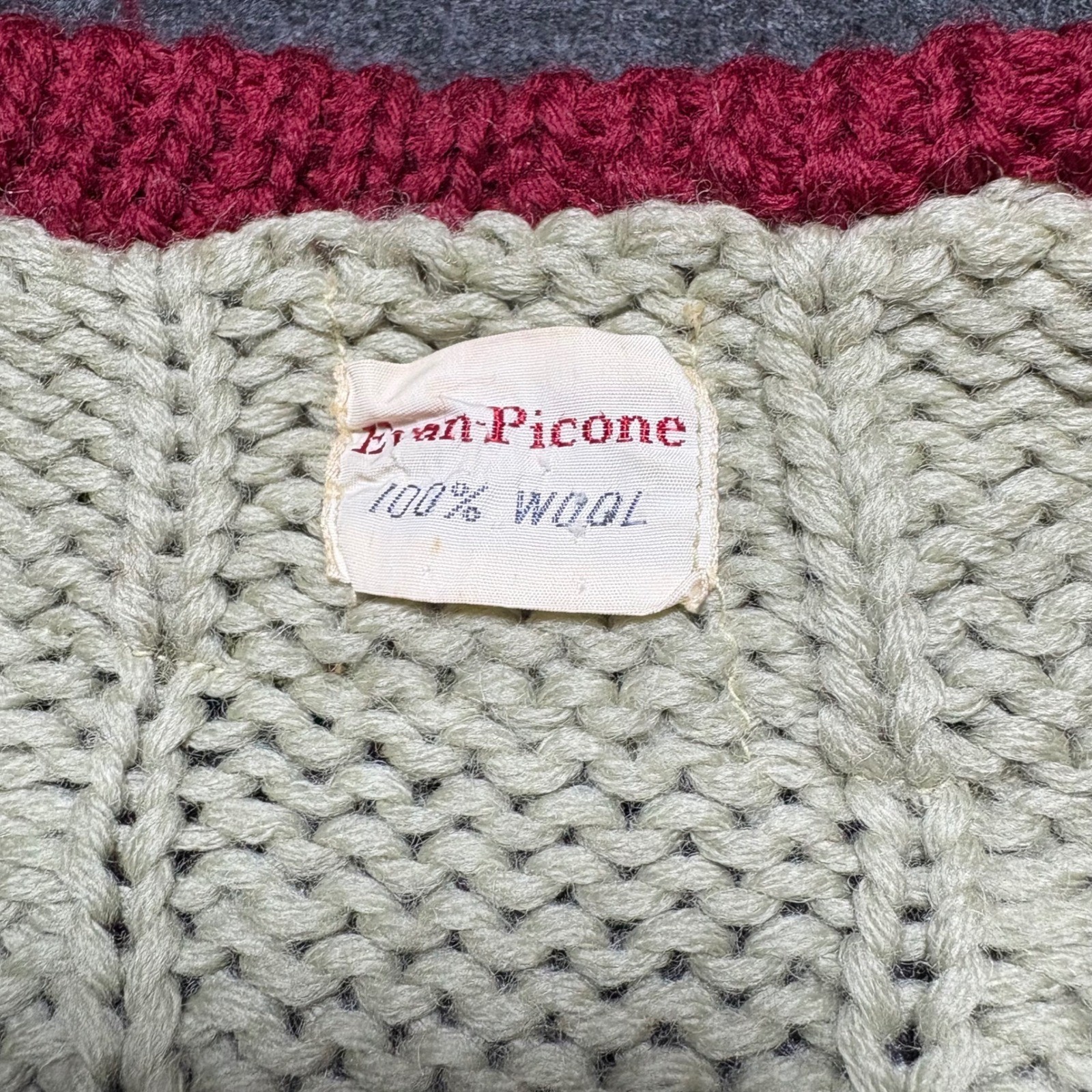 Vintage Evan Picone Sweater Cable Knit 100% Wool V-Neck Women’s Large 50’s 60’s