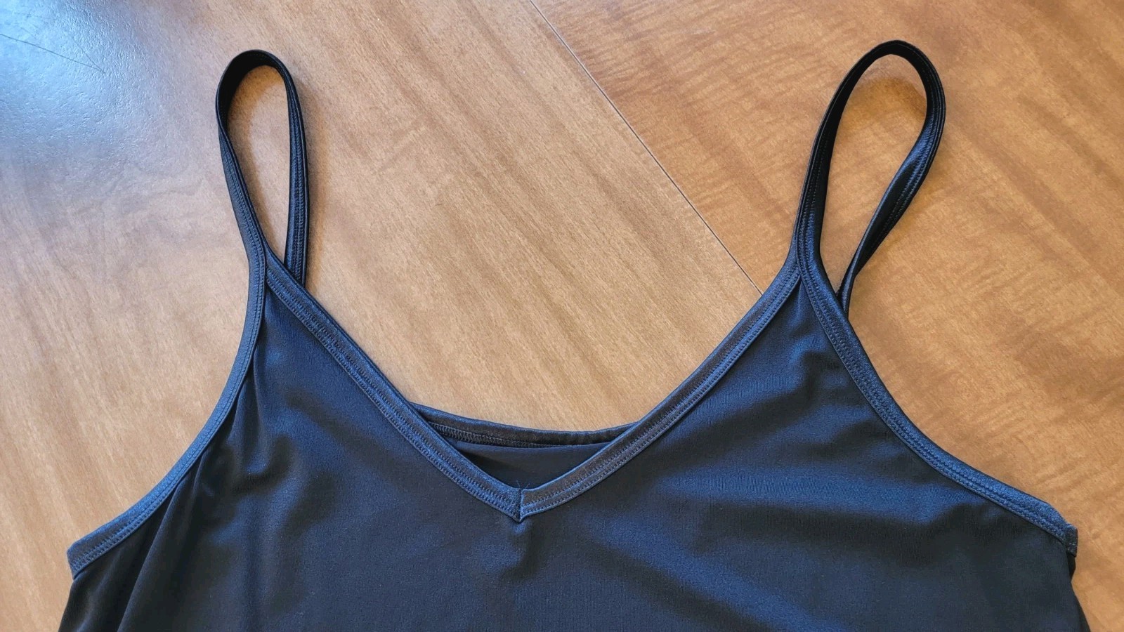 Vanity Fair Black Full Slip V-Neck Stretch Satin Trim & Straps Size 18 36/42