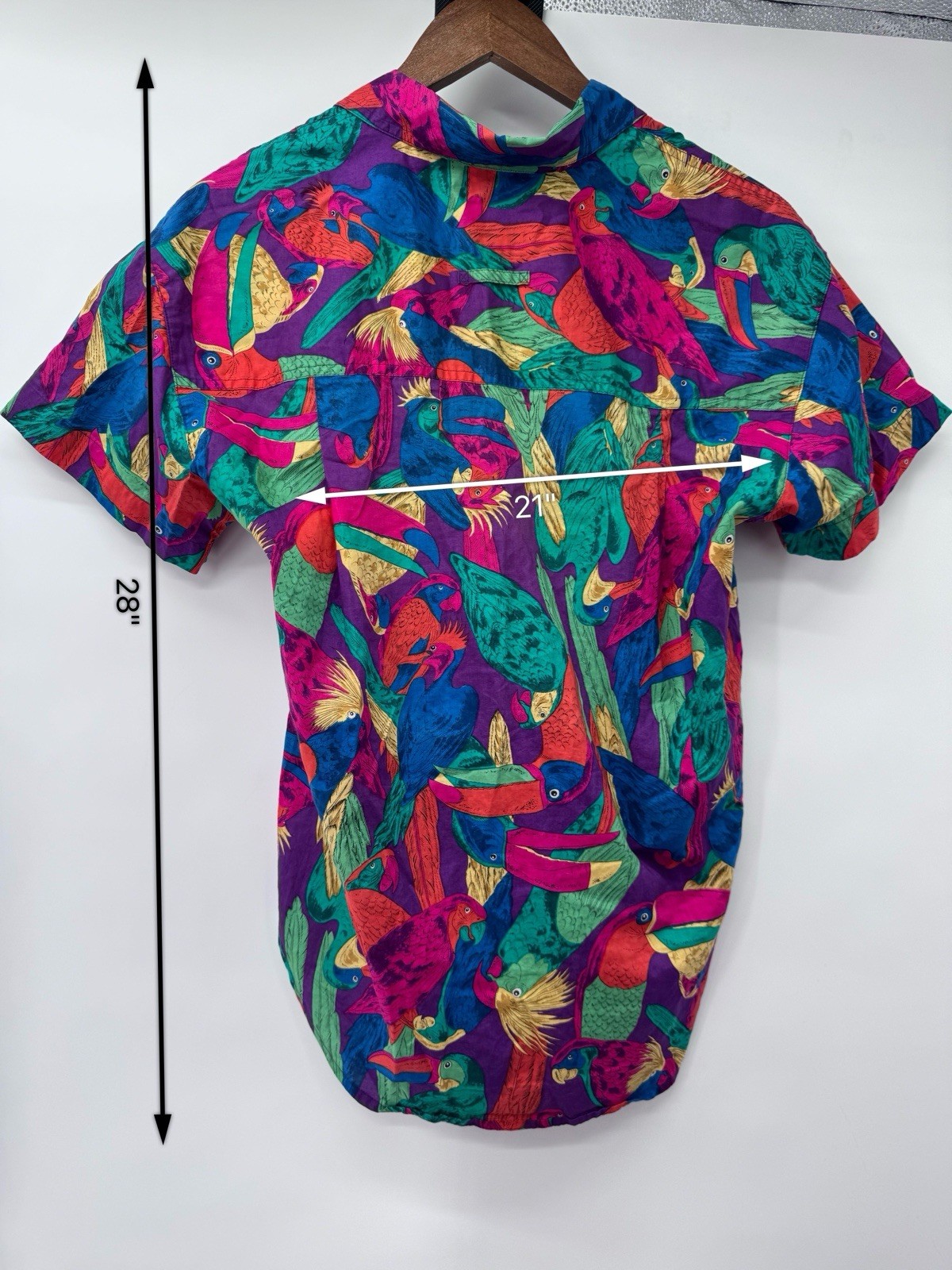 Vtg tropical bird pattern shirt abstract colorful JG Hook size 4 button up artsy