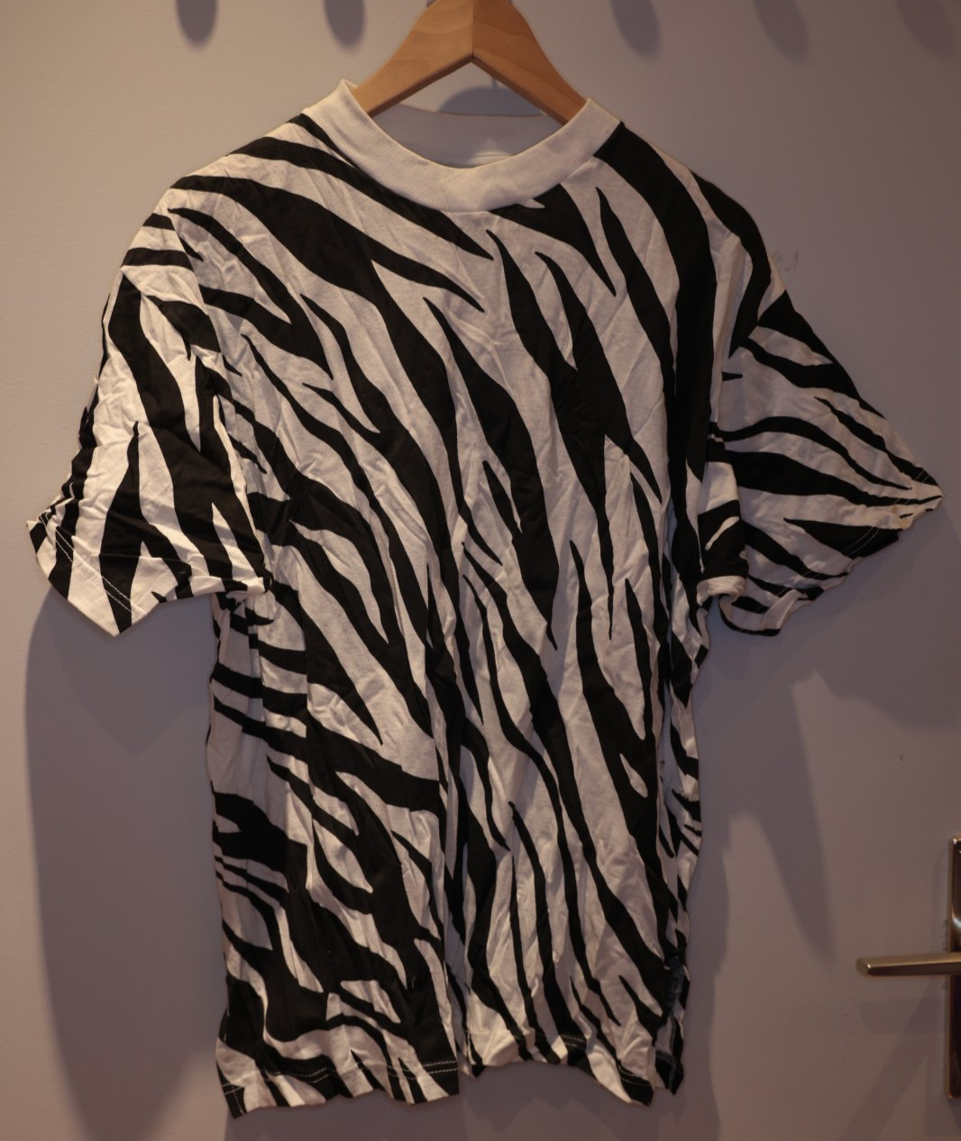 GABRIELA VENTURA T-Shirt Zebra Cotton Black White M *** Vintage with Stains