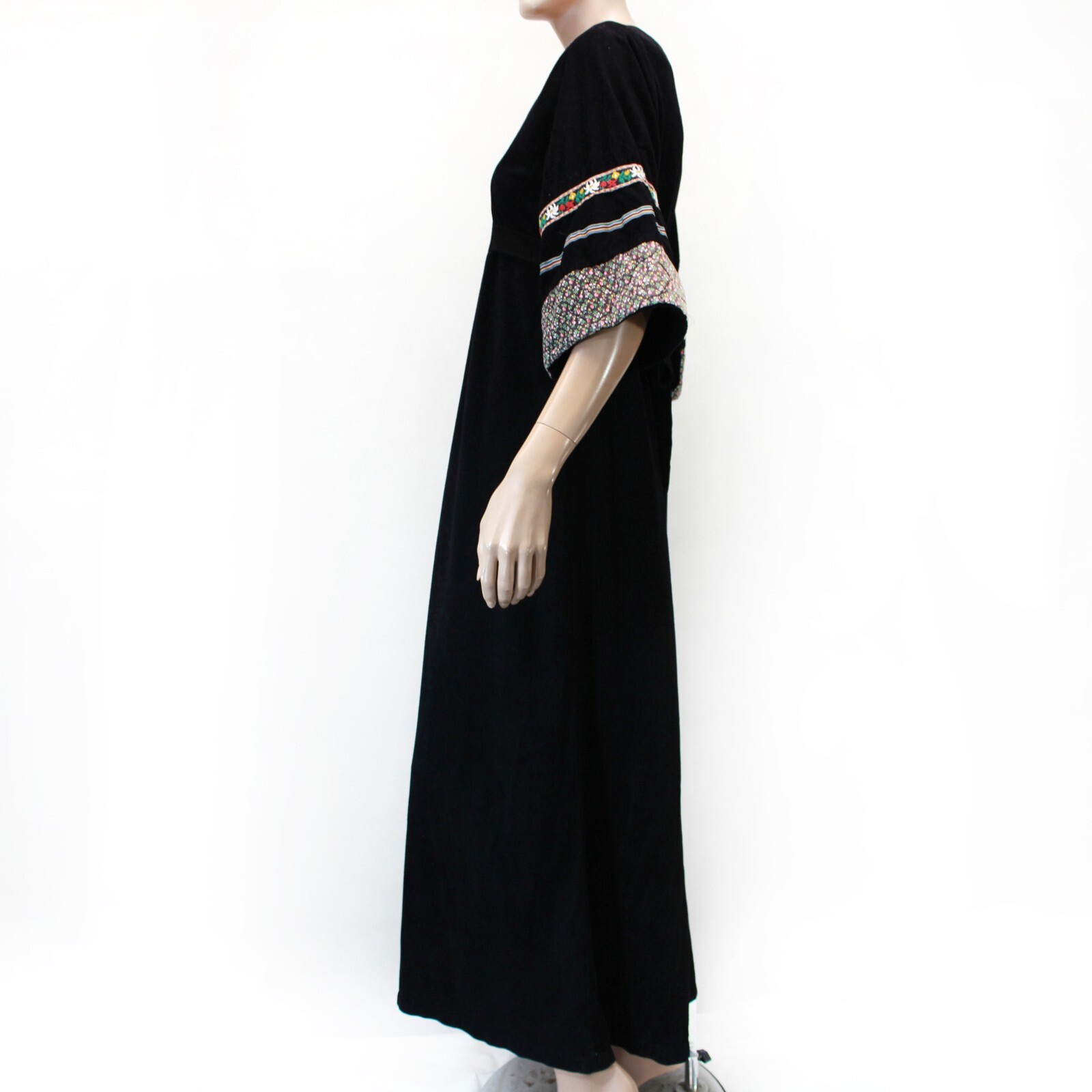 Vintage J.C. Penney velvet maxi zipped velvet loungewear robe house dress Medium