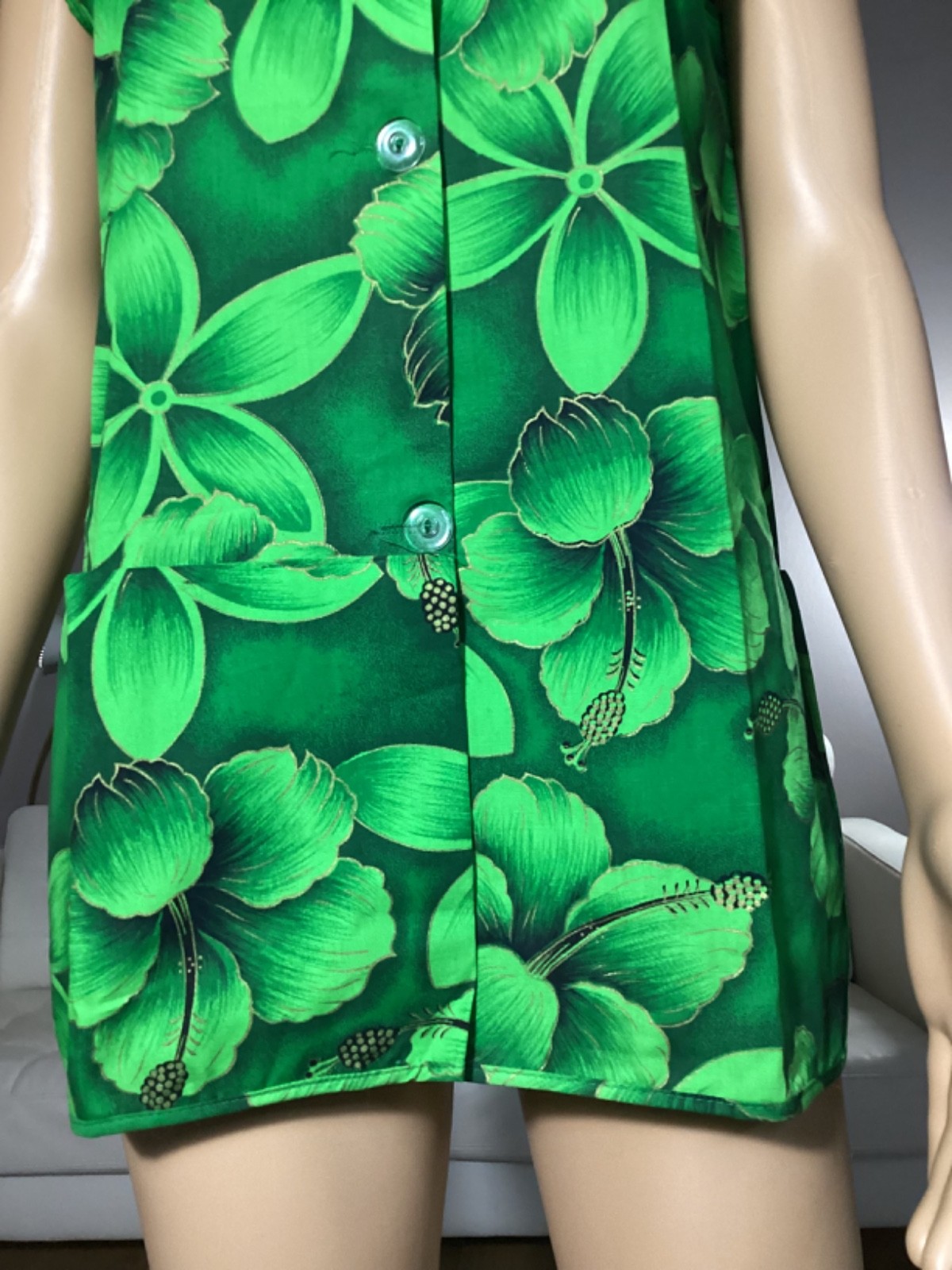 Vintage 60’s Deadstock Cotton Artistic Apron House Hawaiian Tunic Top Hibiscus