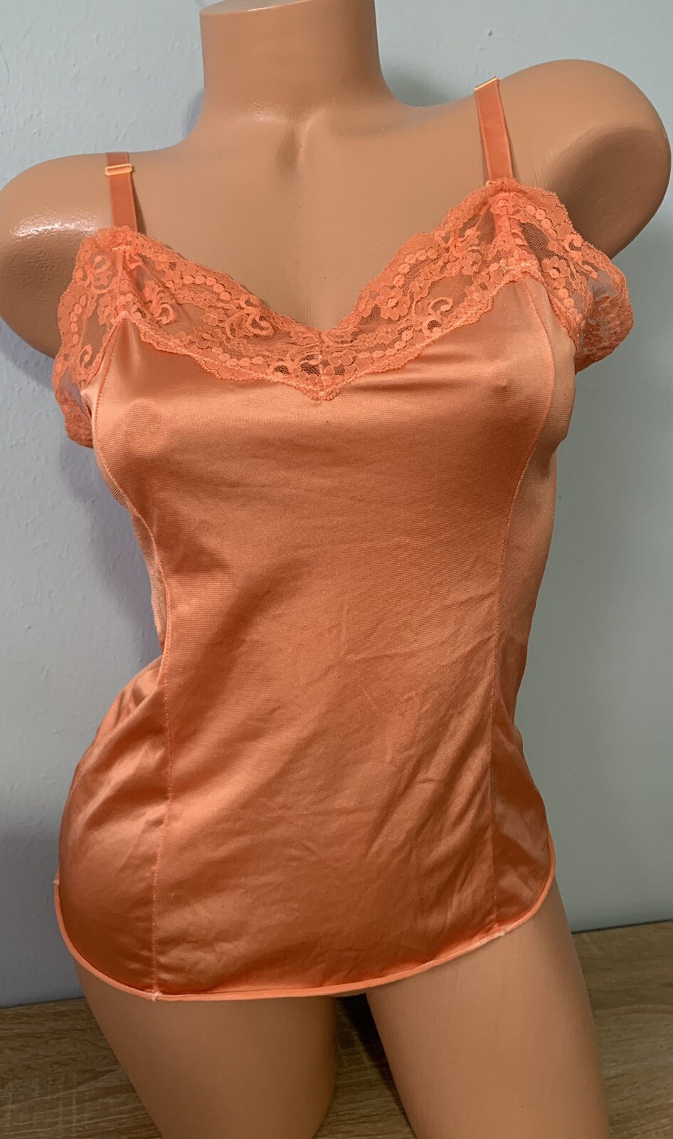 VINTAGE SLIP TOP LINGERIE NYLON GREENCO MAID hand dyed Orange sz MEDIUM 6 Lace