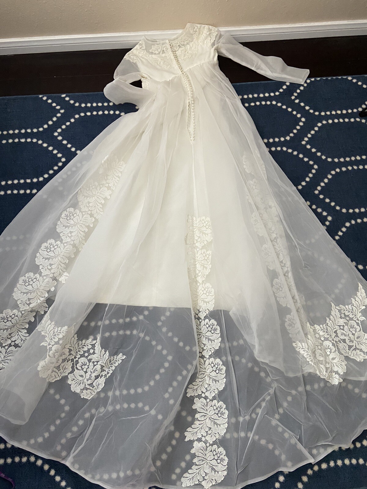 vintage 60’s MOD wedding dress Alfred Angelo Edythe Vincent Lace Beads size 2/4
