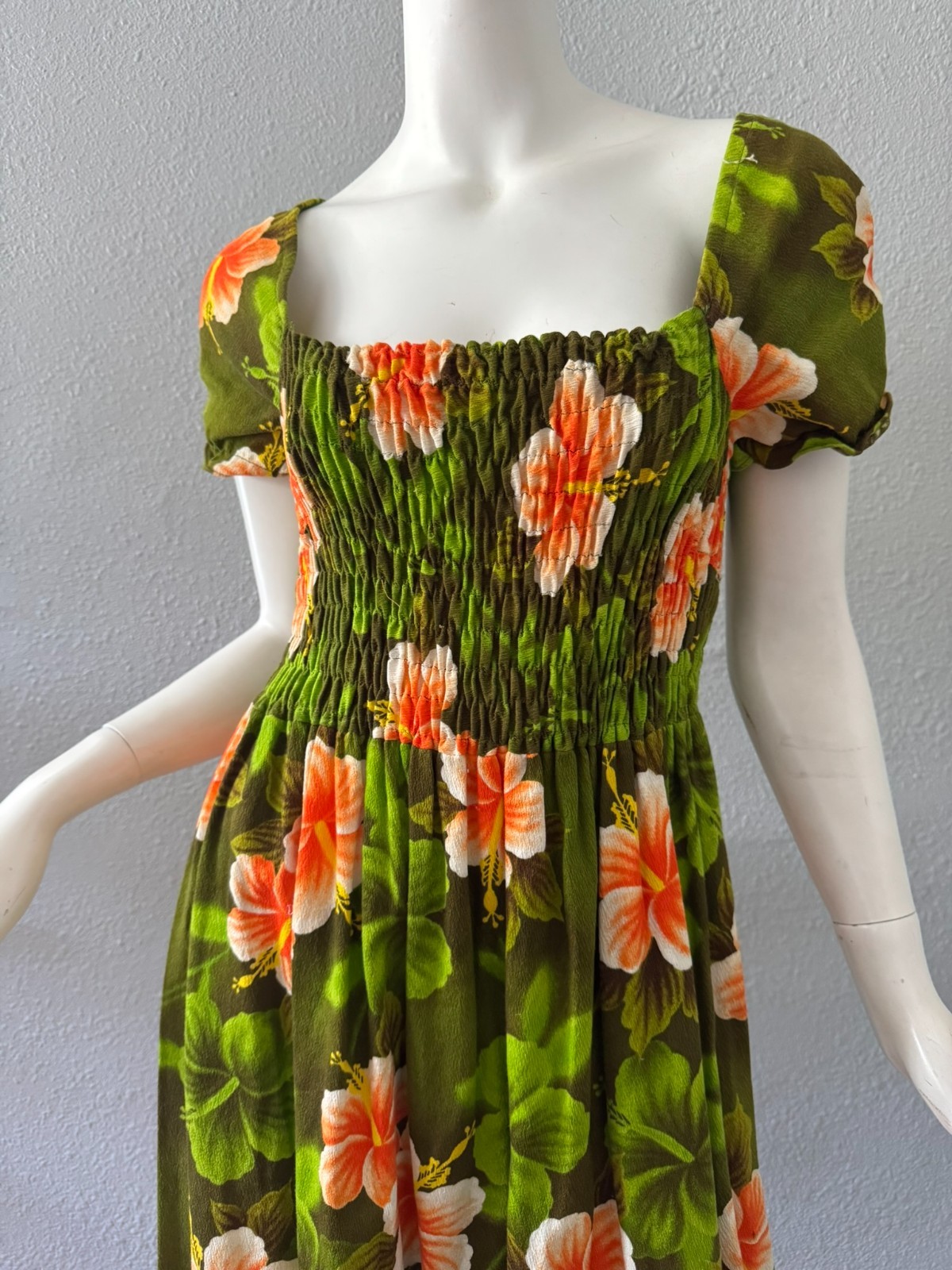 Vintage 60s Psychedelic Green Tropical HAWAIIAN Barkcloth Maxi Hippie Dress M