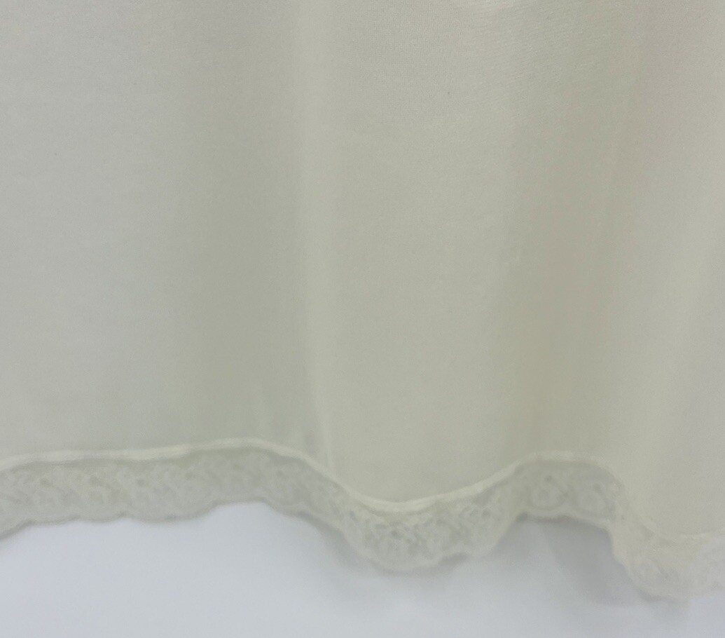 Vintage Vassarette Nylon Crepelon Full Slip Ivory Lace Trim Size A 34