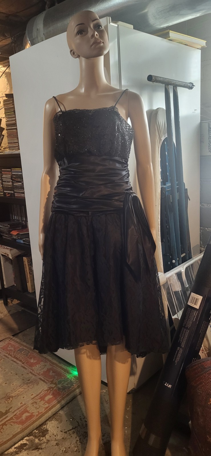 Vintage 1980? Glenrob Black Lace Glitter & Satin Party Fit Flare Hi Lo Dress 7/8