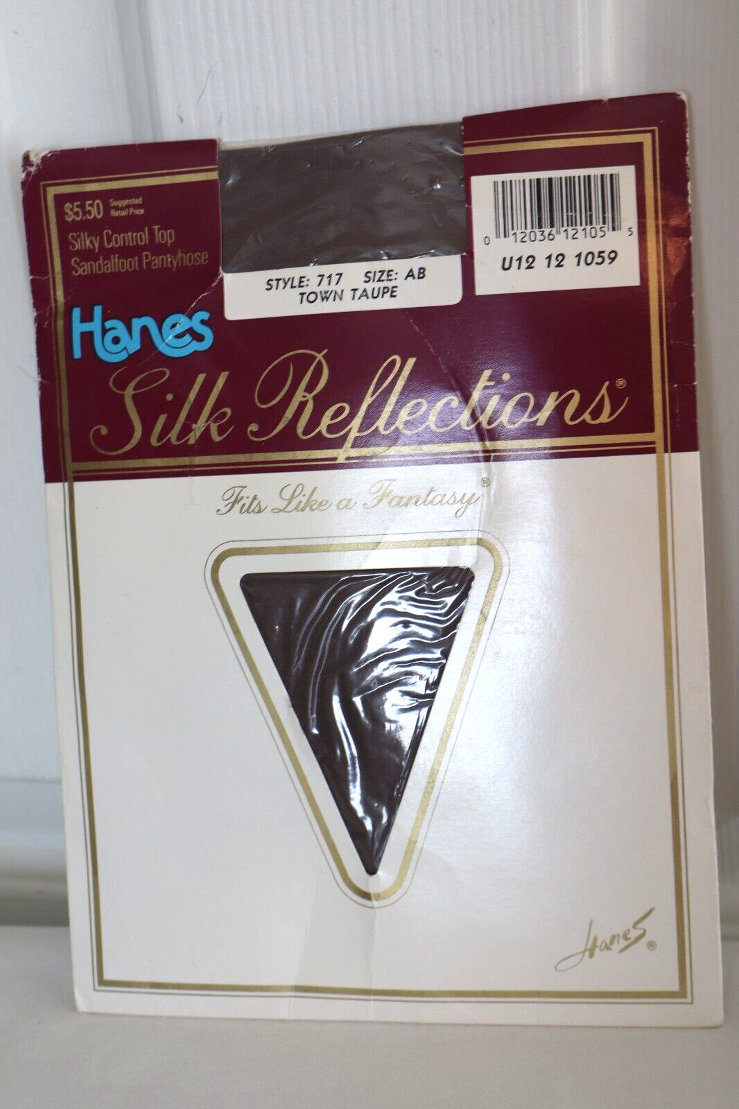 Hanes Silk Reflections Control Top Pantyhose Town Taupe Sandalfoot NIP Size AB