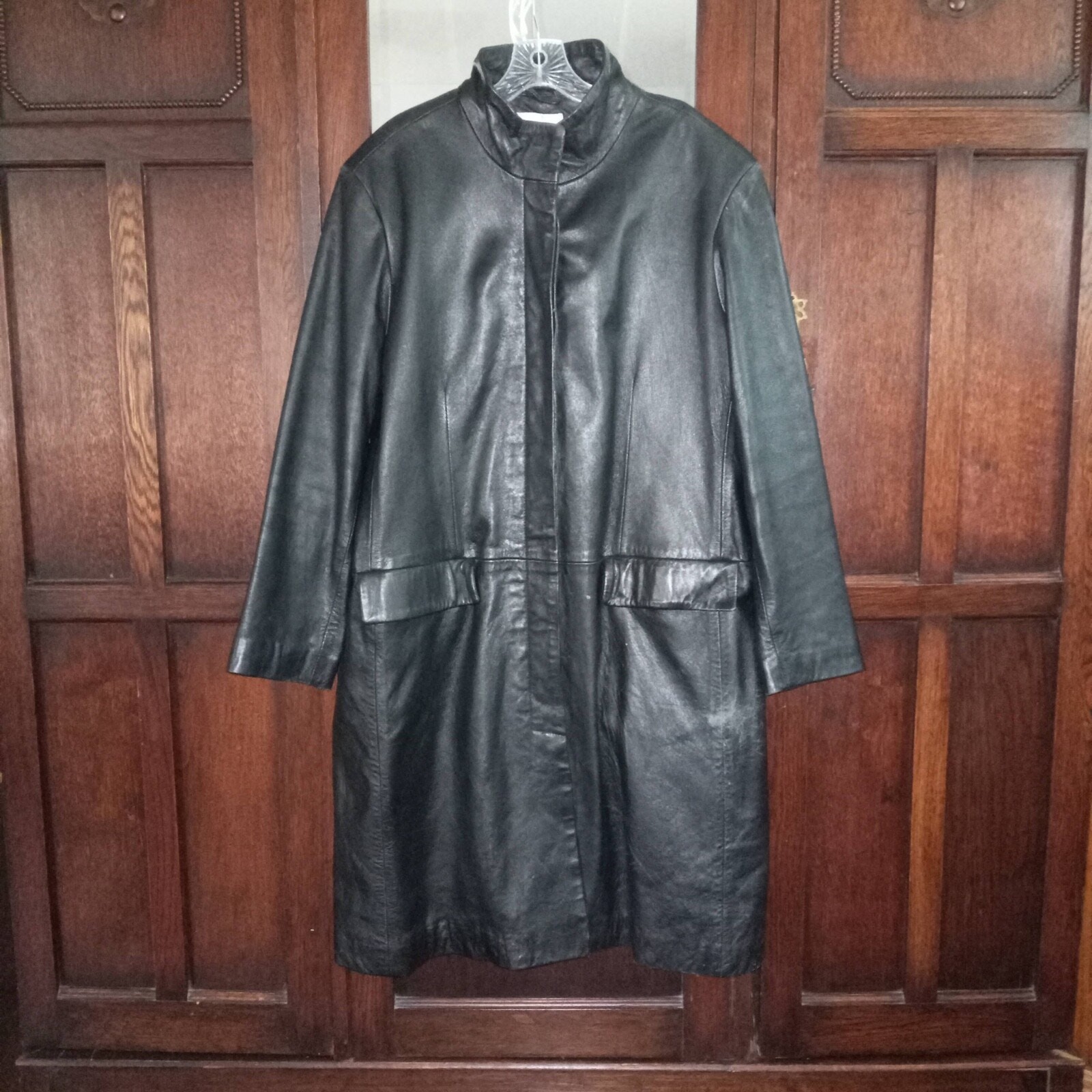 Vintage PARADOX Lambskin Coat PLUS 18W Black Leather Trench Button Long Lined