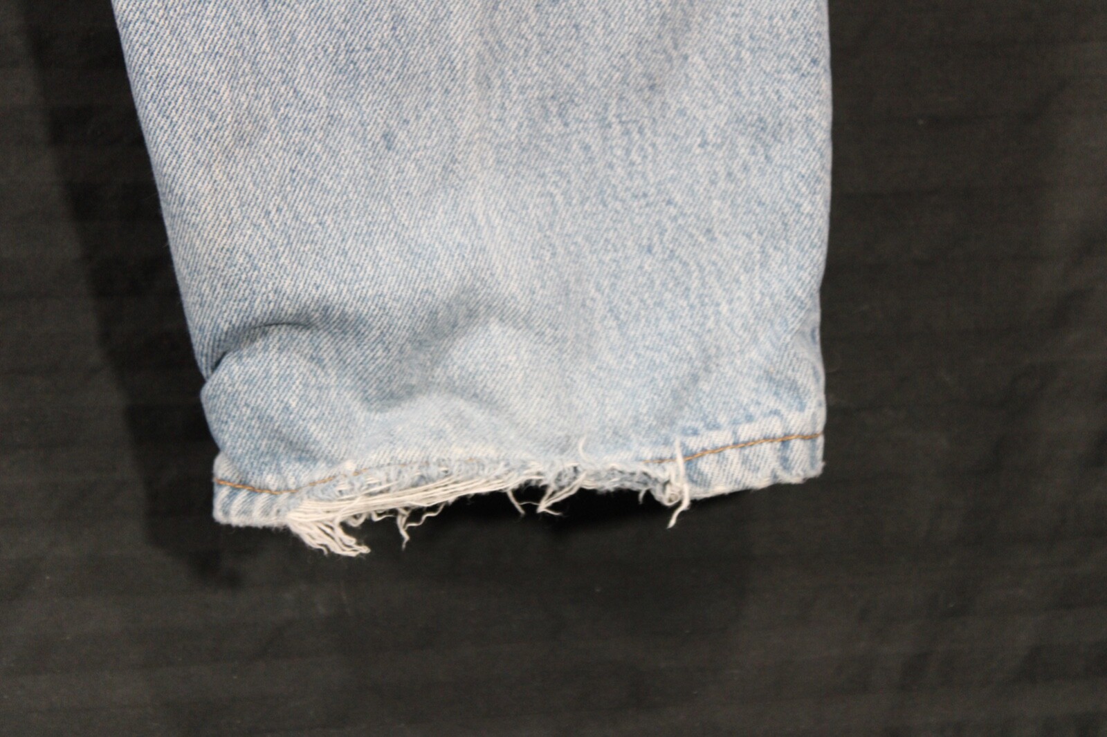 Vintage 1990s Levi’s 501 USA Button Fly BLUE Denim Jeans Women Women’s 31W x 32L