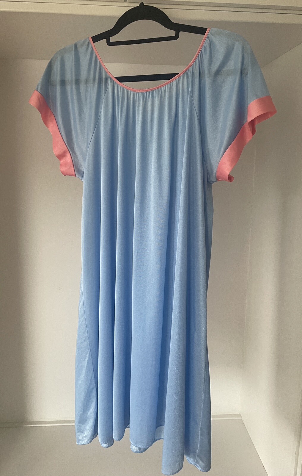Finesse VTG Nightgown Nylon Embroidered Blue w/Pink Flowers S-L USA