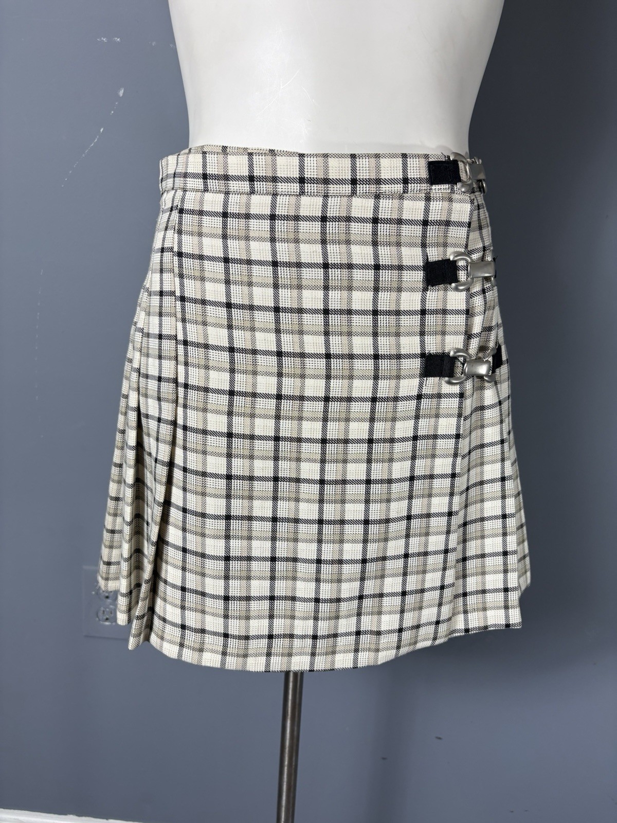 Vintage 90s Juniors 7/8 Tan Plaid Pleated Mini Skirt Buckle Clueless Schoolgirl